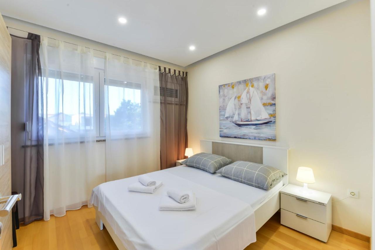 Modern Apartments Punta With Sea View- By Ta Leut Agency Privlaka  Εξωτερικό φωτογραφία