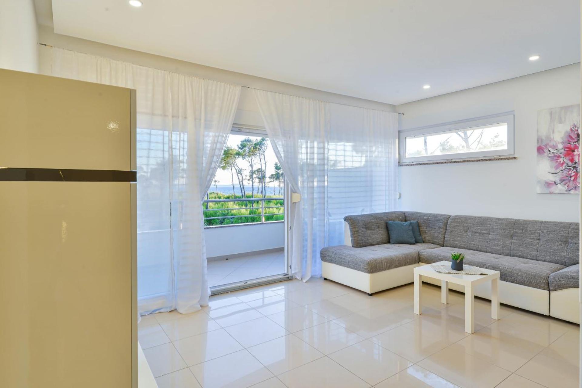 Modern Apartments Punta With Sea View- By Ta Leut Agency Privlaka  Εξωτερικό φωτογραφία